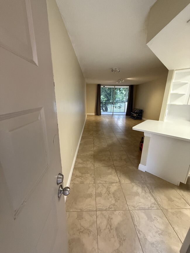 Building Photo - 8343 Lake Dr