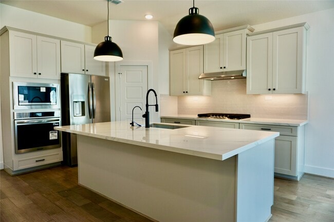 Foto del edificio - 31226 Anna Mdws Dr