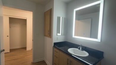 Interior Photo - Canvas LA