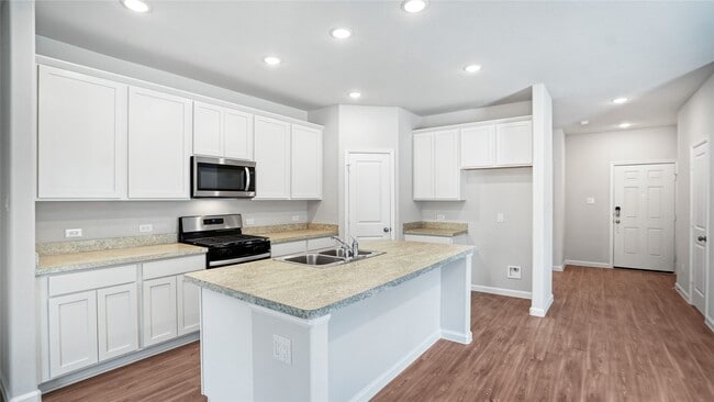 Foto del edificio - 16505 Opportunity Wy