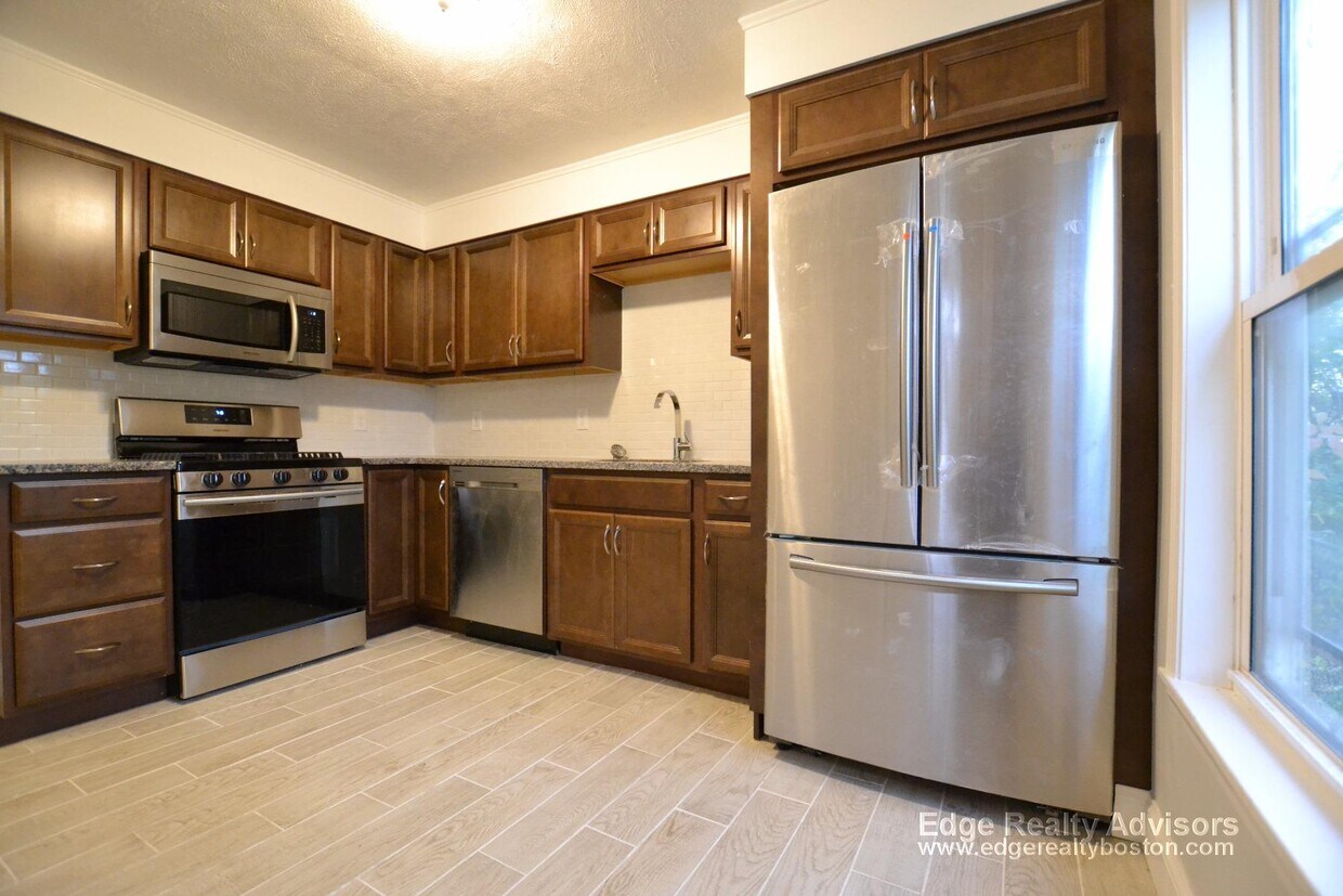 Foto principal - 7 Whitman St