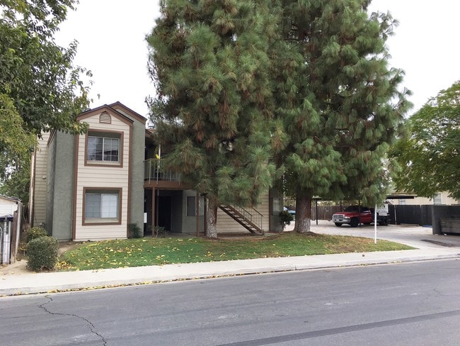 Building Photo - 3622 K St