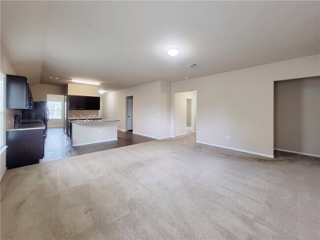 Foto del edificio - 11924 Riparian Rd