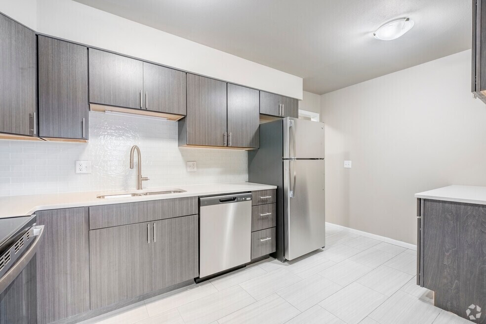 Woodland Reserve Apartments