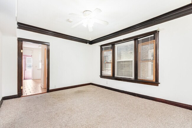 Building Photo - 8141 S Ada St