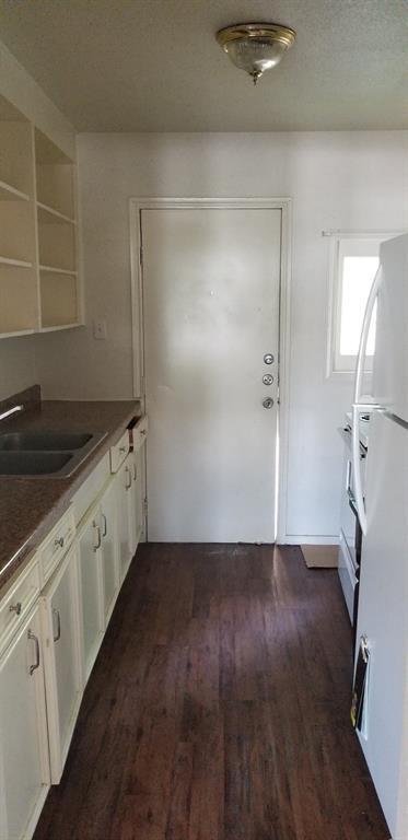 Foto del edificio - 1002 Haynes St