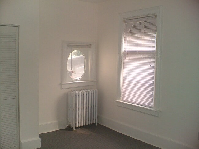 Second Bedroom - 1539 Jackson N St