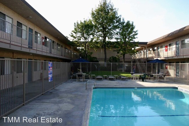 Building Photo - 13515 Doty Ave