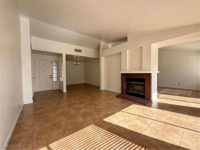 Foto del edificio - 6725 Trammel Ct