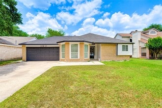 Building Photo - 2327 Piddler Dr