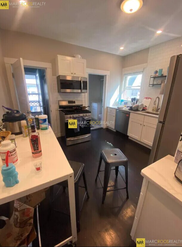 Foto principal - 69 Bromfield Rd
