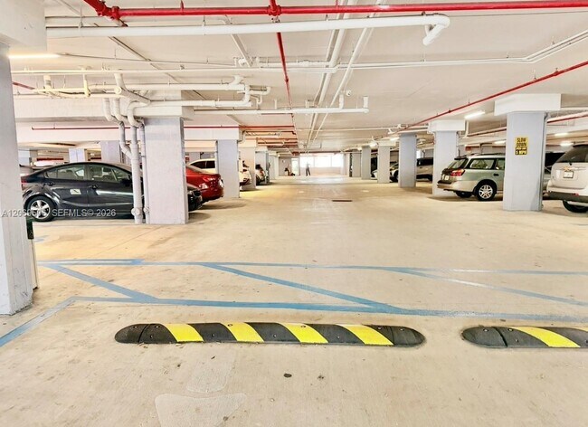 Foto del edificio - 2415 NW 16th St Rd