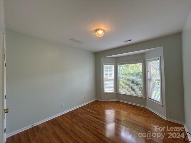 Building Photo - 11710 Borchetta Dr