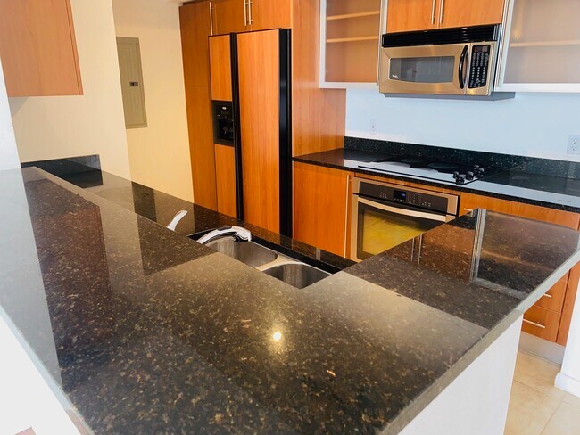 Foto del edificio - 1551 N Flagler Dr
