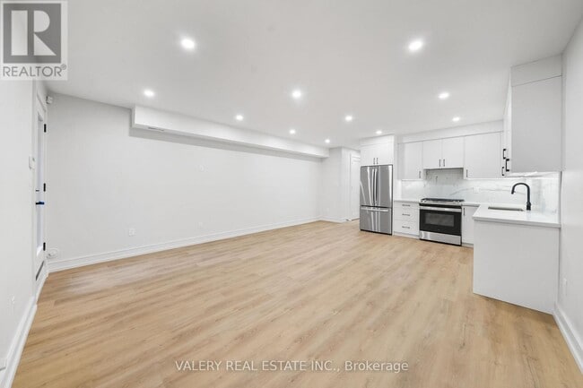 Photo du bâtiment - 158 Dovercourt Rd