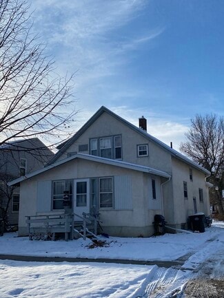 Building Photo - 516 Ann St SE