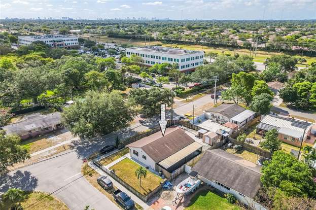 Building Photo - 7400 Raleigh St