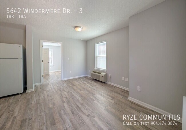 Foto del edificio - 5642 Windermere Dr