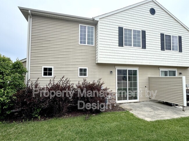 Foto del edificio - 8580 Rock Dr
