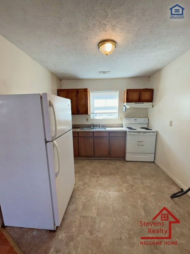 Building Photo - 106 Dogwood Pointe Dr