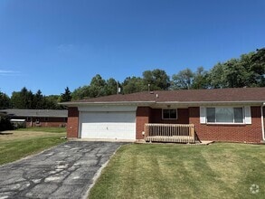 Building Photo - 1124 Pam Dr