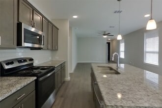 Building Photo - 2414 Cohorn Trl
