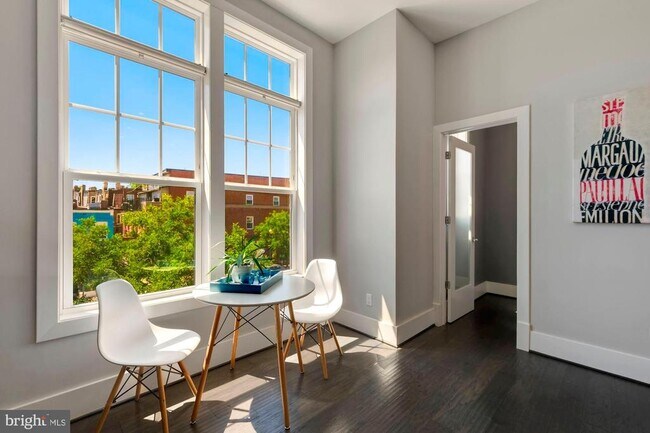 Foto del edificio - 3401 Sherman Ave NW