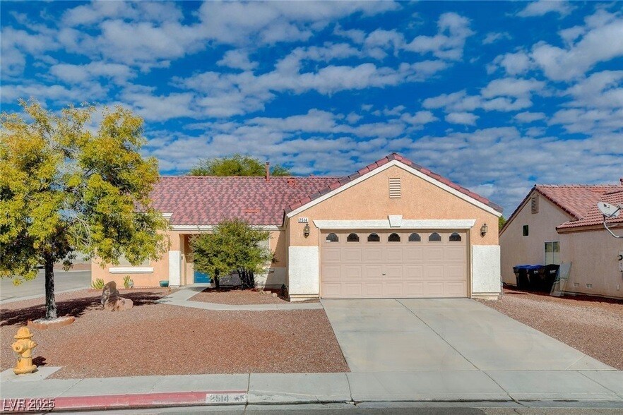 Foto principal - 2514 Inlet Spring Ave