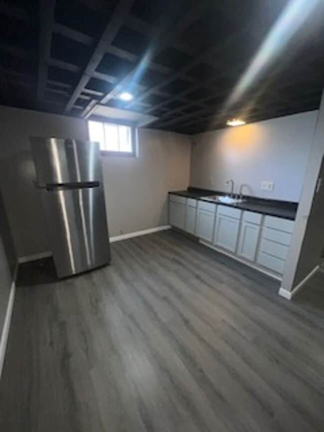 Building Photo - 210 N First Ave