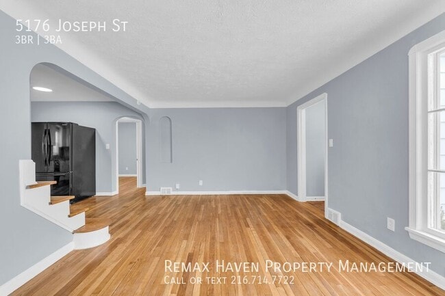 Foto del edificio - 5176 Joseph St