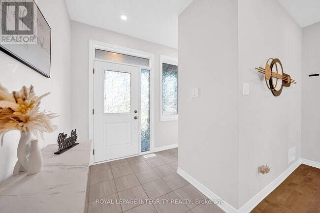 Building Photo - 16 Focality Crescent