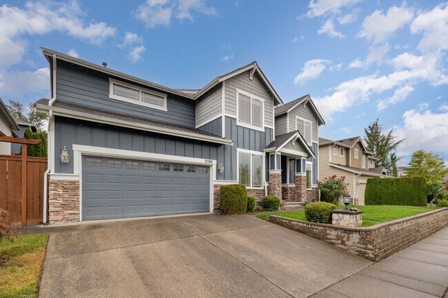 Foto del edificio - Beautiful Craftsman home available for ren...