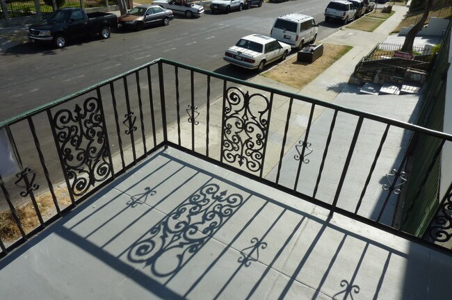 Foto del edificio - 4017 W 28th St