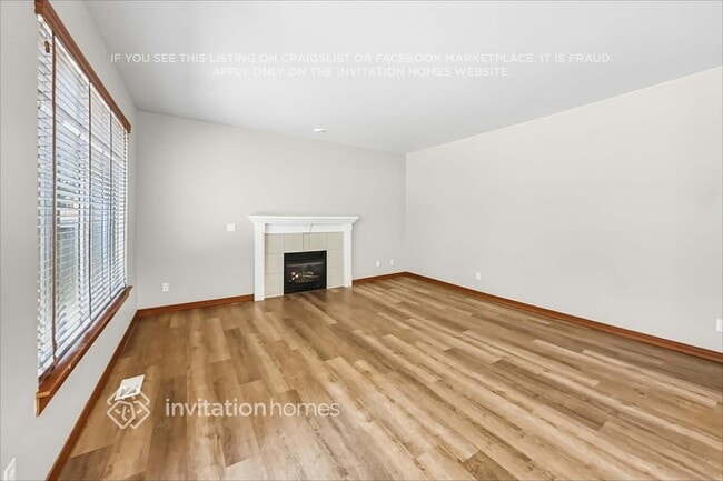 Building Photo - 17422 14th Ave SE