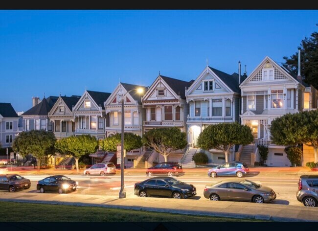 Foto del edificio - 1000 Steiner St