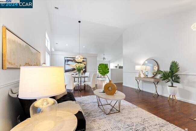 Foto del edificio - 4675 Christenson St