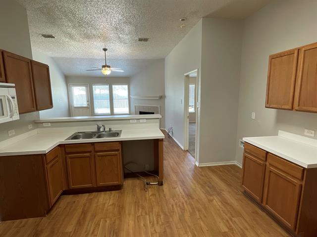 Building Photo - 1109 Alexandria Dr