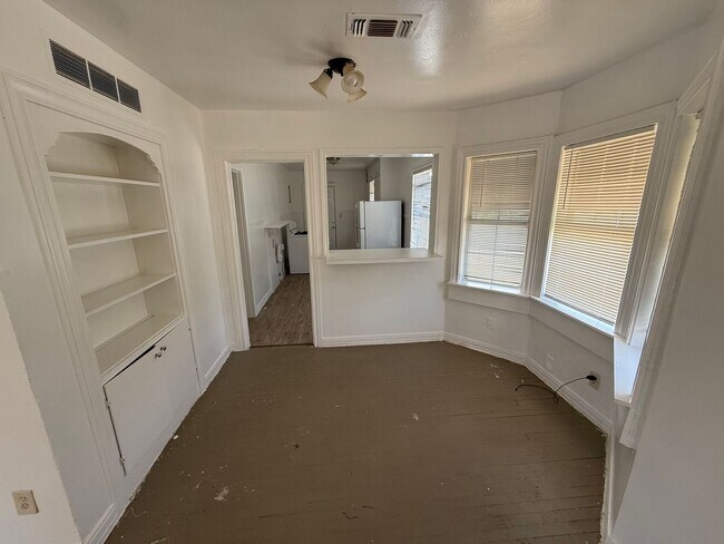 Foto del edificio - 2 Bed 1 Bath Home