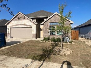 Building Photo - 2705 Starling St
