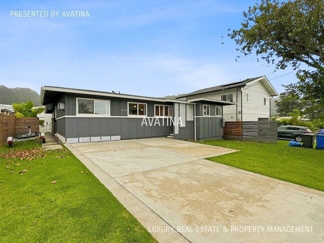 Building Photo - 45-228 Namoku St-B