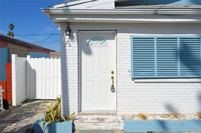 Foto del edificio - 156 146th Ave