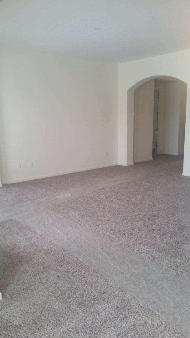 Building Photo - Bale Kenyon 6181