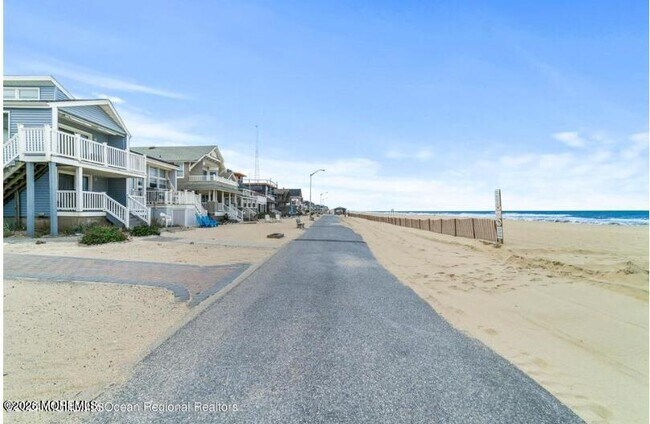 Foto del edificio - 171 Beach Front