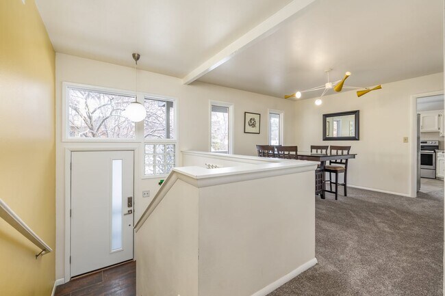 Foto del edificio - 2814 N Bogus Basin Rd