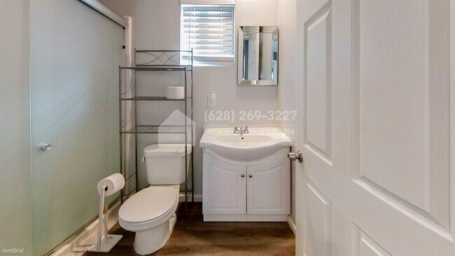 Building Photo - 2 br, 1 bath House - 19118 Roscoe Blvd -