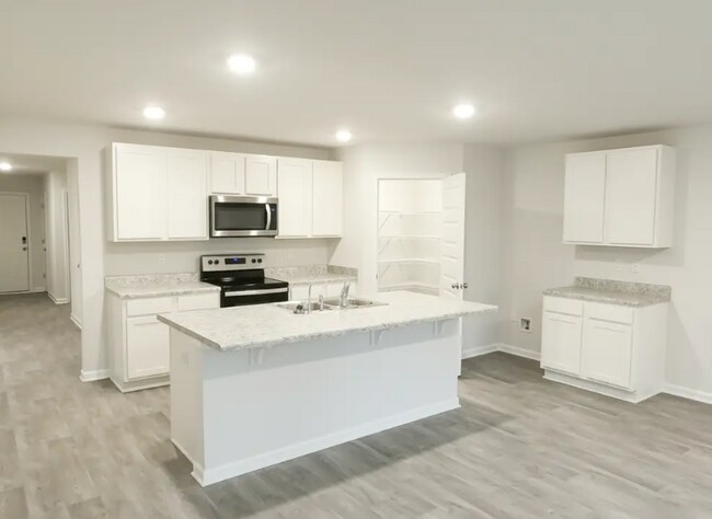 Foto del edificio - 3904 Silver Spur Rd