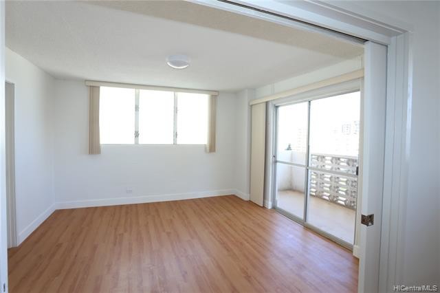 Building Photo - 2442 Kuhio Ave.