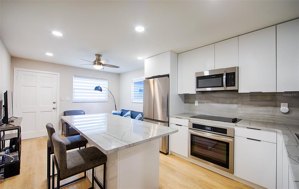 Foto principal - 8567 W Gulf Blvd