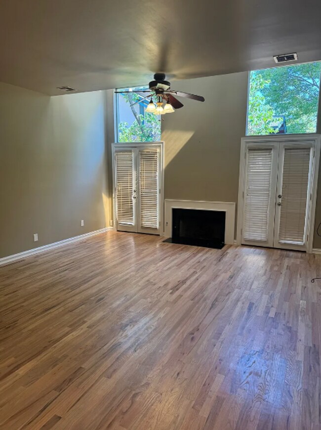 Foto del edificio - 1 Bed | 1.5 Bath Near Downtown Tulsa!