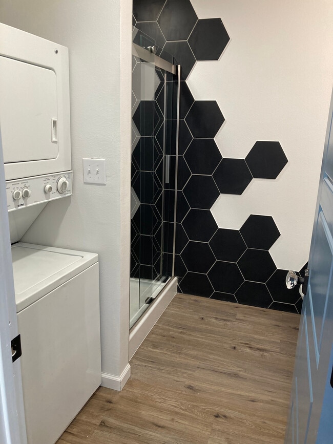 Foto del edificio - 147 N Kowald Ln